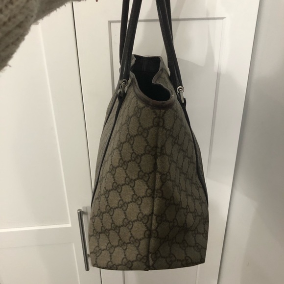 Gucci Baag - Picture 9 of 9